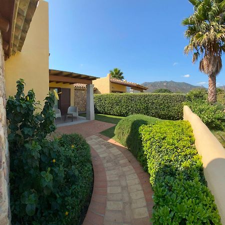 Le Anfore Hotel Villasimius Exterior photo