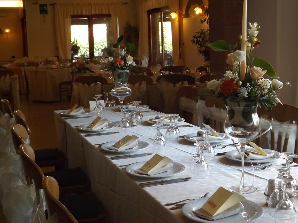 Le Anfore Hotel Villasimius Exterior photo
